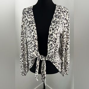 NWOT Chico’s Animal Tie Front Cardigan Size 00 (US Size XS)